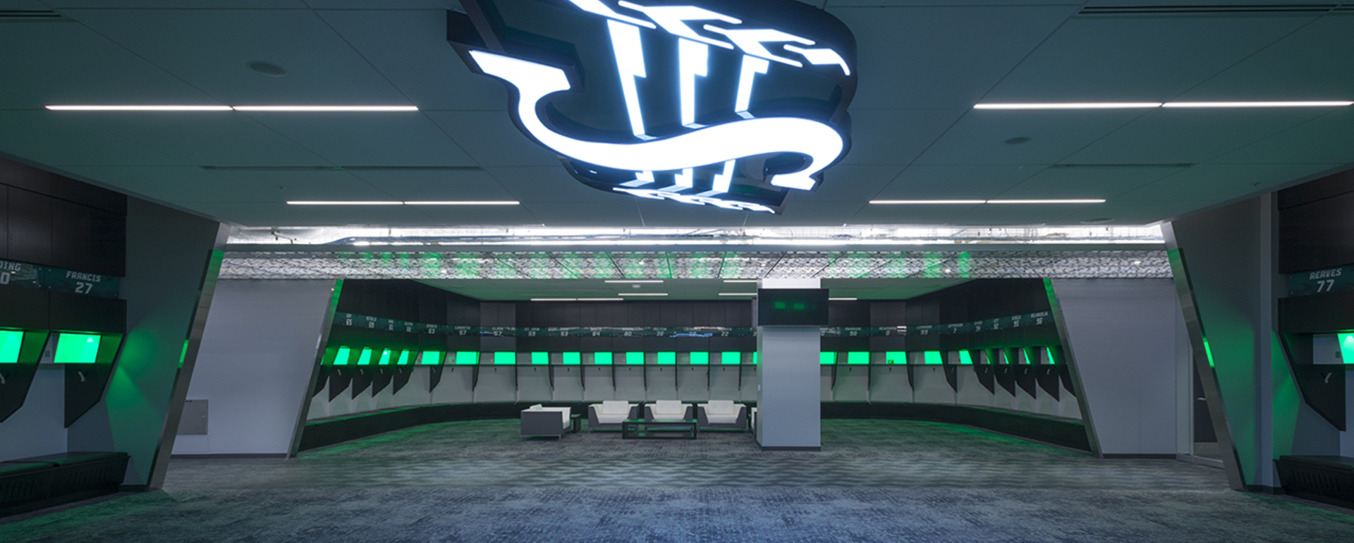 uploads/project/projects-comm-2-srfc-locker-room.jpg